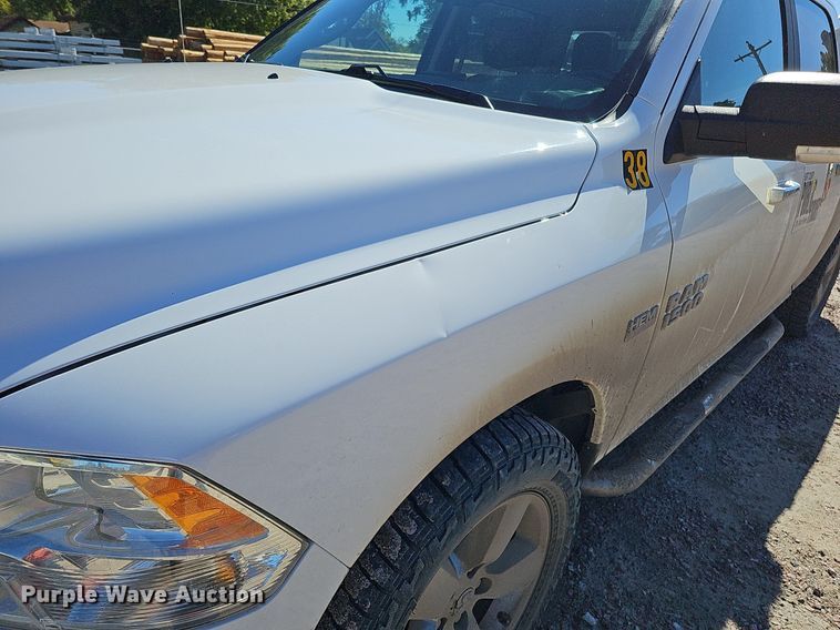 image for item DS5637 2018 Dodge Ram 1500  Crew Cab pickup truck