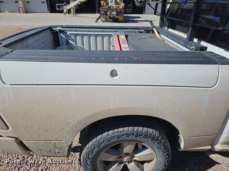 image for item DS5637 2018 Dodge Ram 1500  Crew Cab pickup truck