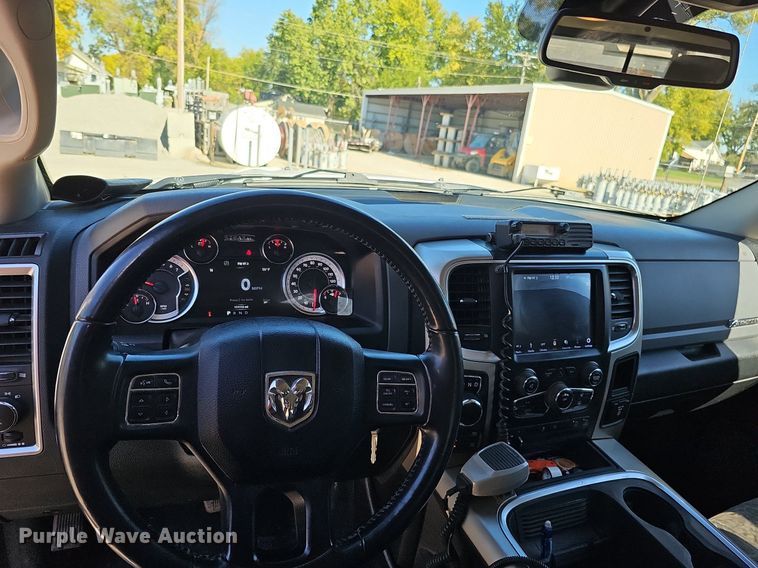 image for item DS5637 2018 Dodge Ram 1500  Crew Cab pickup truck