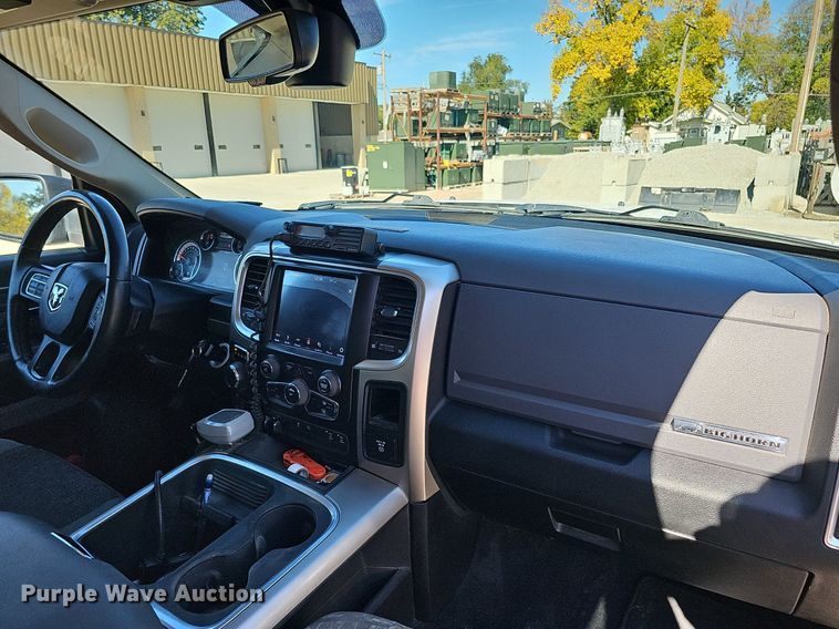 image for item DS5637 2018 Dodge Ram 1500  Crew Cab pickup truck