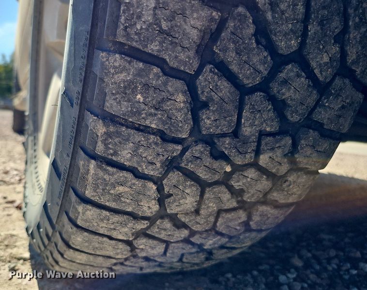 image for item DS5637 2018 Dodge Ram 1500  Crew Cab pickup truck