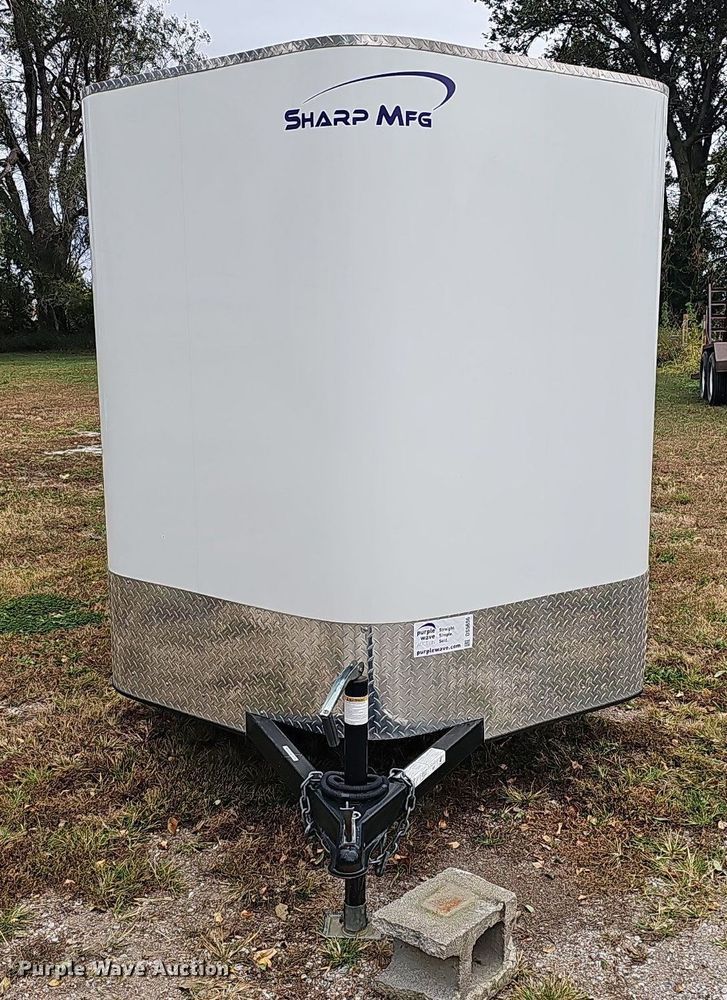 image for item DS5656 2015 Sharp  enclosed cargo trailer