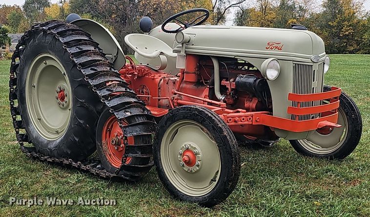 image for item DS5659 1947 Ford 8N  tractor