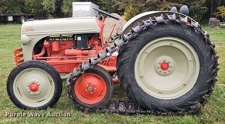 image for item DS5659 1947 Ford 8N  tractor