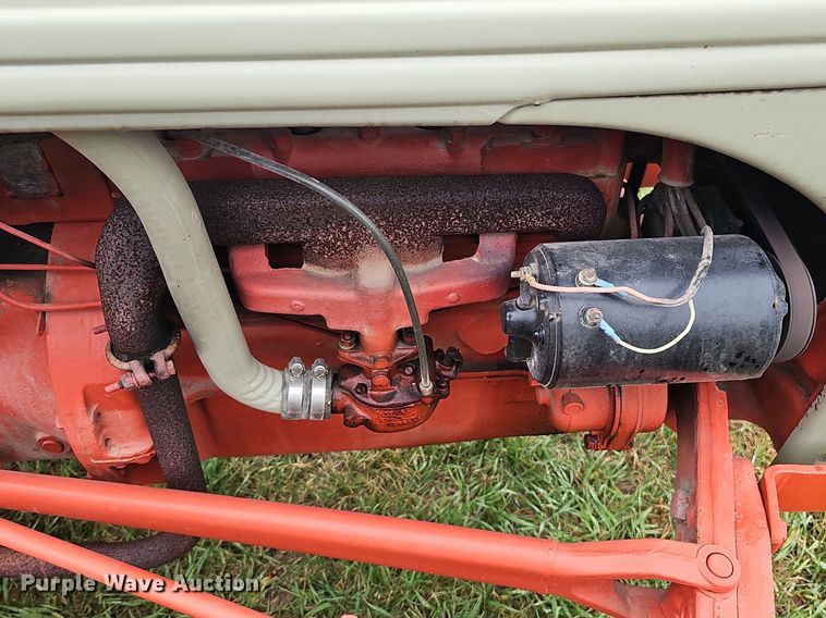 image for item DS5659 1947 Ford 8N  tractor