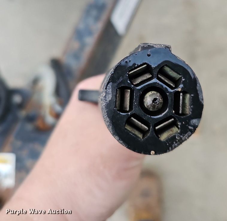 image for item DS5664 2015 RC Trailers  enclosed cargo trailer