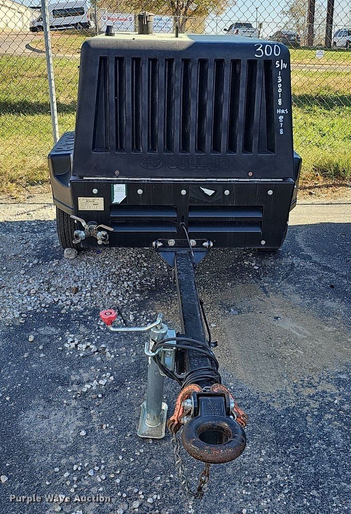 image for item DS5683 2018 Sullair 185D DPQ KU4F  air compressor