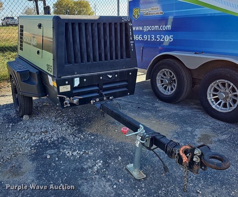 image for item DS5683 2018 Sullair 185D DPQ KU4F  air compressor