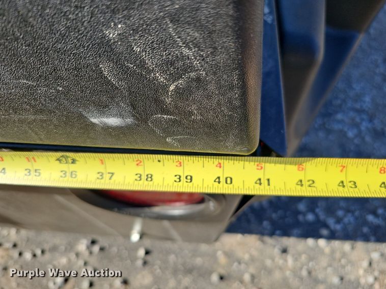 image for item DS5683 2018 Sullair 185D DPQ KU4F  air compressor