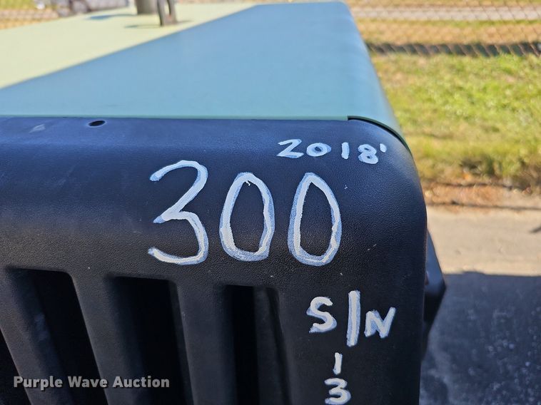 image for item DS5683 2018 Sullair 185D DPQ KU4F  air compressor