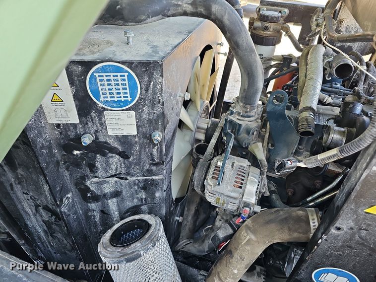 image for item DS5683 2018 Sullair 185D DPQ KU4F  air compressor