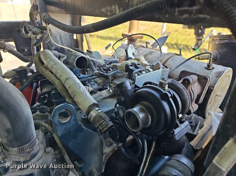 image for item DS5683 2018 Sullair 185D DPQ KU4F  air compressor