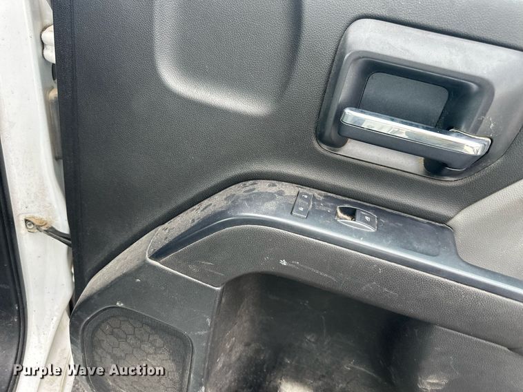 image for item DW2877 2017 GMC Sierra 1500  pickup truck