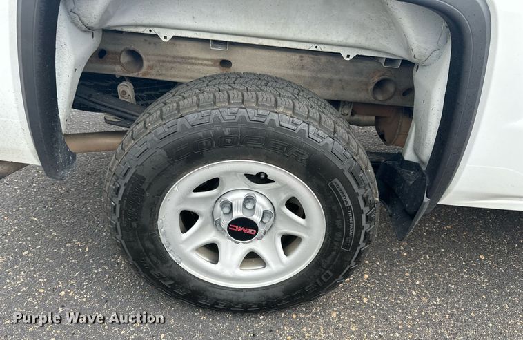 image for item DW2877 2017 GMC Sierra 1500  pickup truck