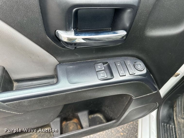 image for item DW2878 2014 GMC Sierra 1500  pickup truck