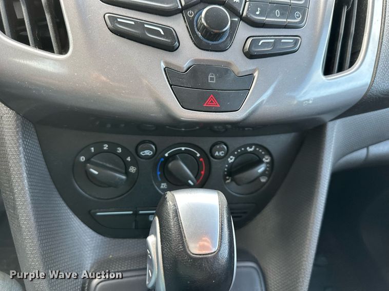 image for item DW2882 2016 Ford Transit Connect XLT  van