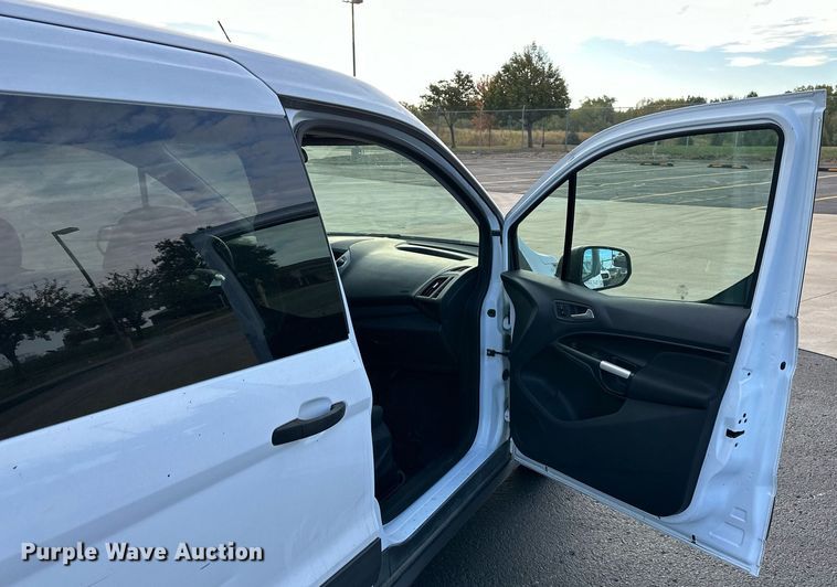 image for item DW2882 2016 Ford Transit Connect XLT  van