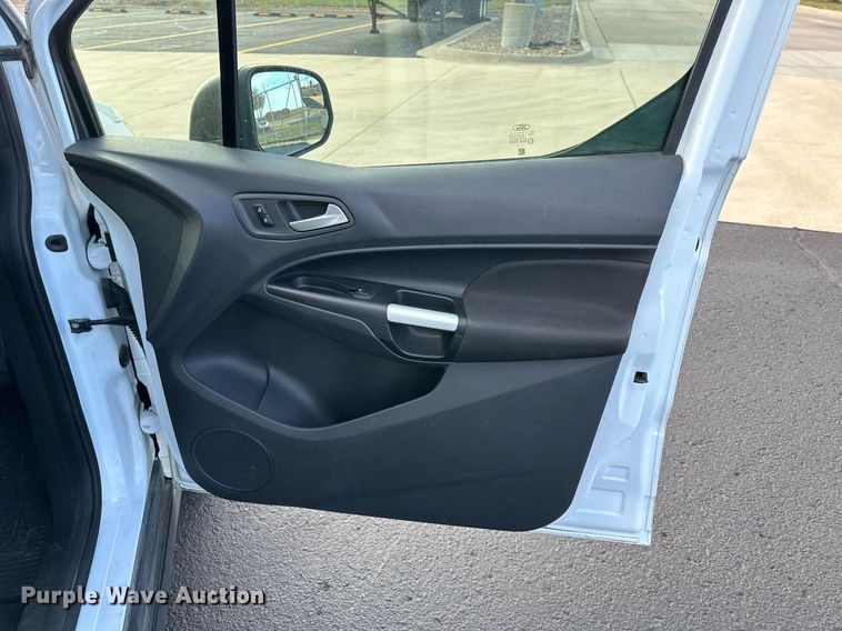 image for item DW2882 2016 Ford Transit Connect XLT  van