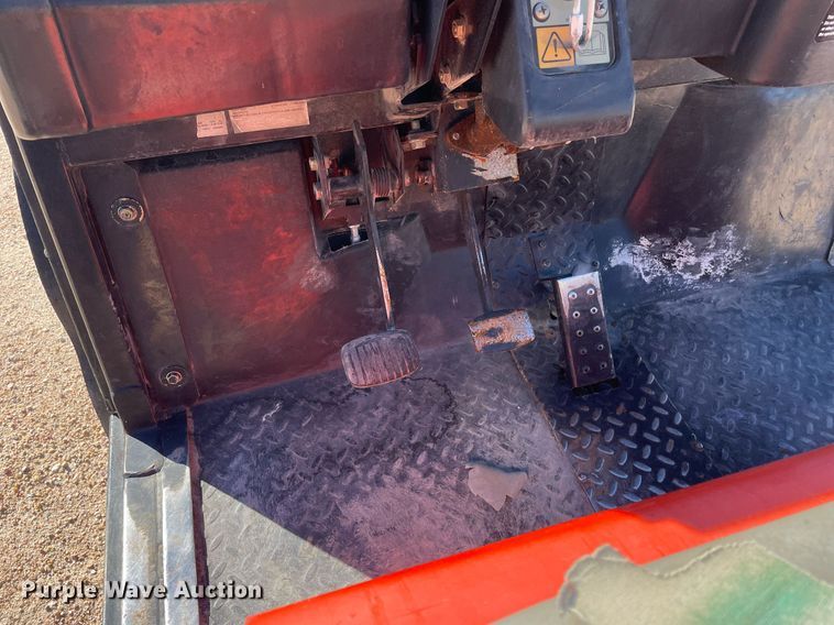 image for item GG9773 2006 Cushman Turf-Truckster  utility vehicle