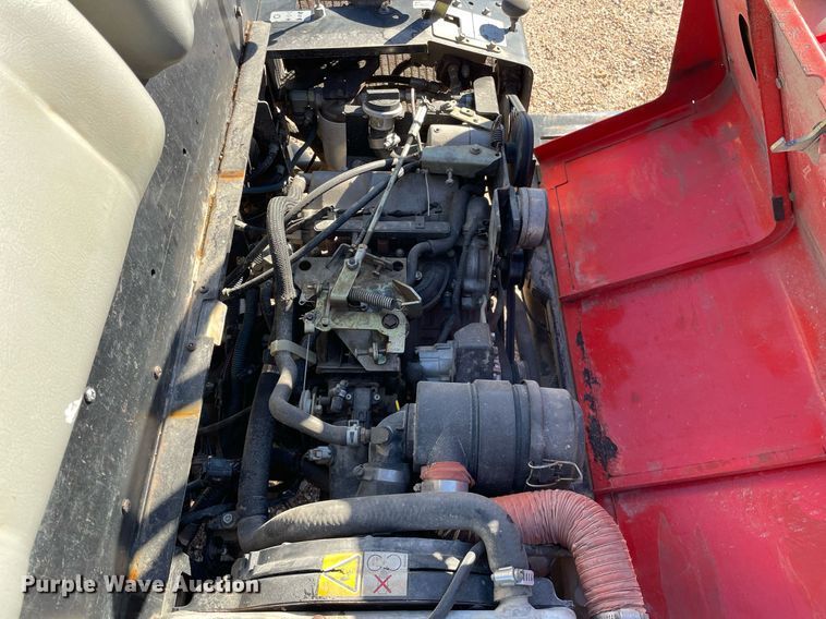 image for item GG9773 2006 Cushman Turf-Truckster  utility vehicle