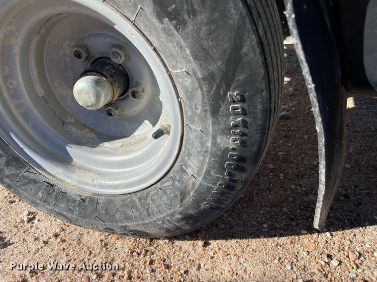 image for item GG9773 2006 Cushman Turf-Truckster  utility vehicle