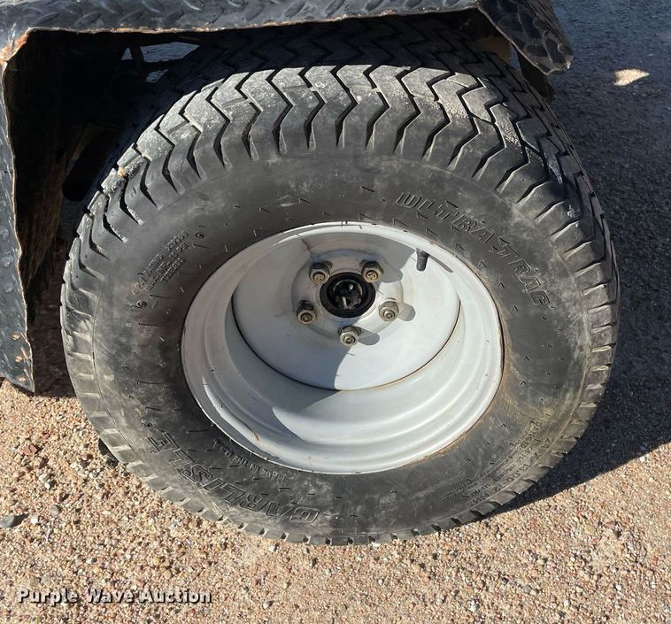 image for item GG9773 2006 Cushman Turf-Truckster  utility vehicle