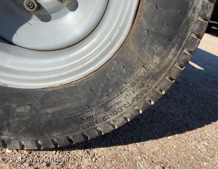 image for item GG9773 2006 Cushman Turf-Truckster  utility vehicle