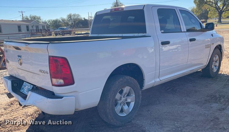 image for item GG9797 2014 Dodge Ram 1500  Crew Cab pickup truck