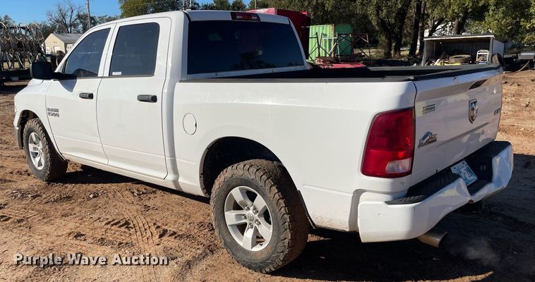 image for item GG9797 2014 Dodge Ram 1500  Crew Cab pickup truck