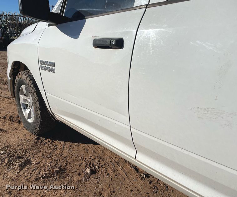 image for item GG9797 2014 Dodge Ram 1500  Crew Cab pickup truck