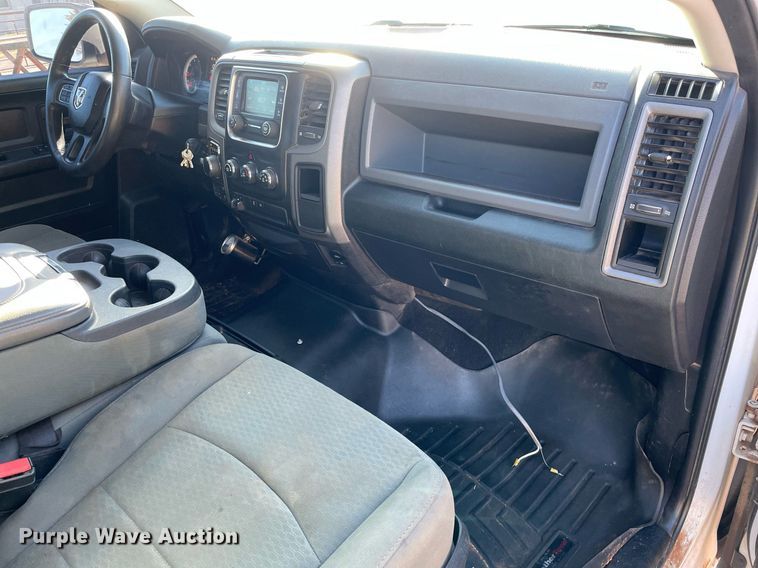 image for item GG9797 2014 Dodge Ram 1500  Crew Cab pickup truck