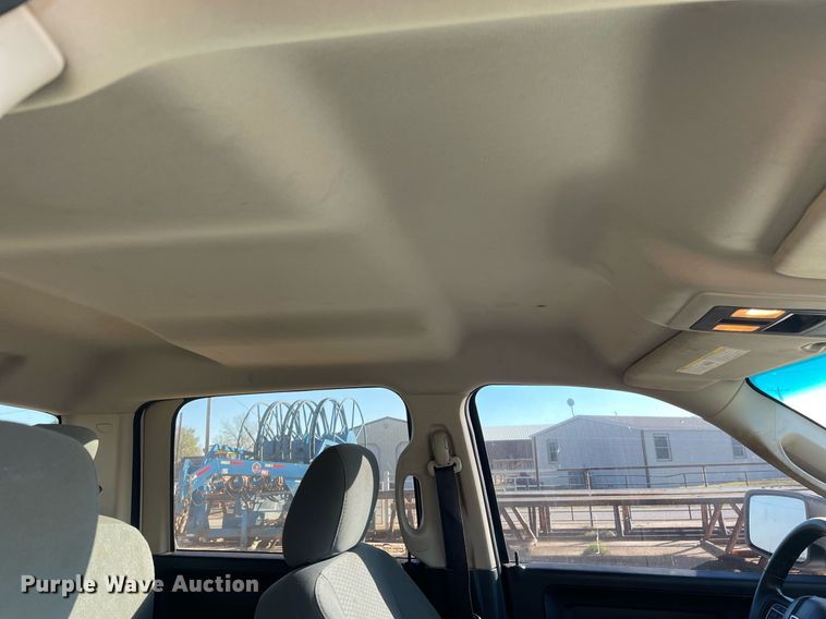 image for item GG9797 2014 Dodge Ram 1500  Crew Cab pickup truck