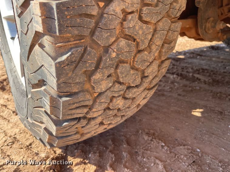 image for item GG9797 2014 Dodge Ram 1500  Crew Cab pickup truck