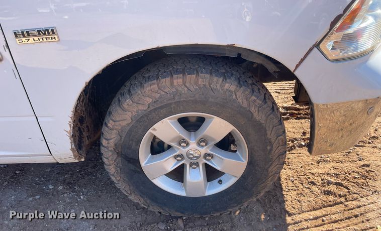 image for item GG9797 2014 Dodge Ram 1500  Crew Cab pickup truck