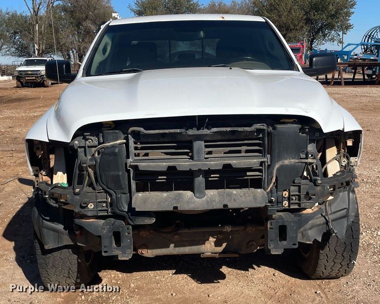 image for item GG9800 2014 Dodge Ram 1500  Crew Cab pickup truck