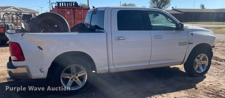 image for item GG9800 2014 Dodge Ram 1500  Crew Cab pickup truck