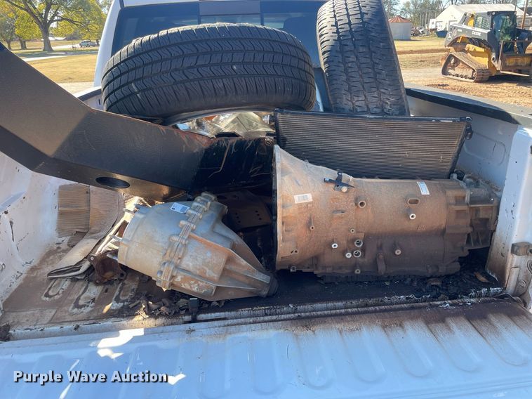 image for item GG9800 2014 Dodge Ram 1500  Crew Cab pickup truck