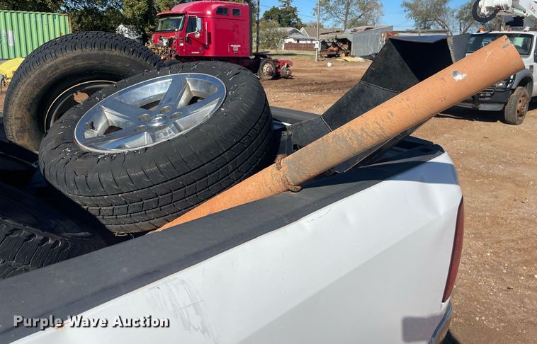 image for item GG9800 2014 Dodge Ram 1500  Crew Cab pickup truck