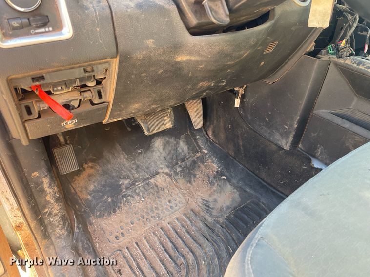 image for item GG9800 2014 Dodge Ram 1500  Crew Cab pickup truck