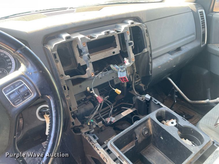 image for item GG9800 2014 Dodge Ram 1500  Crew Cab pickup truck