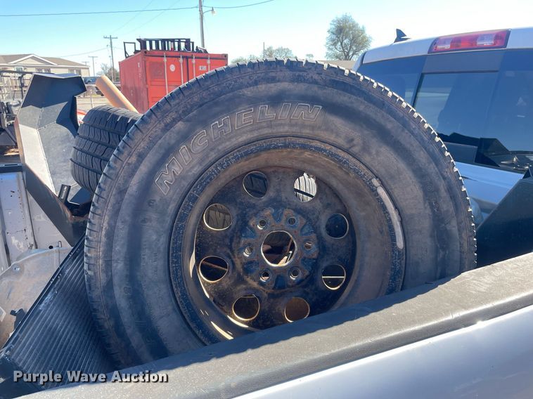 image for item GG9800 2014 Dodge Ram 1500  Crew Cab pickup truck