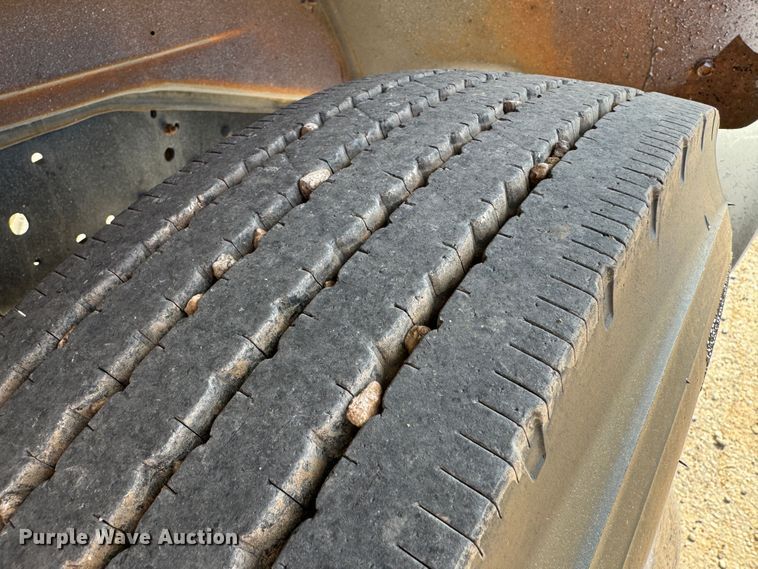 image for item GQ9220 1984 GMC C6000  dump flatbed truck