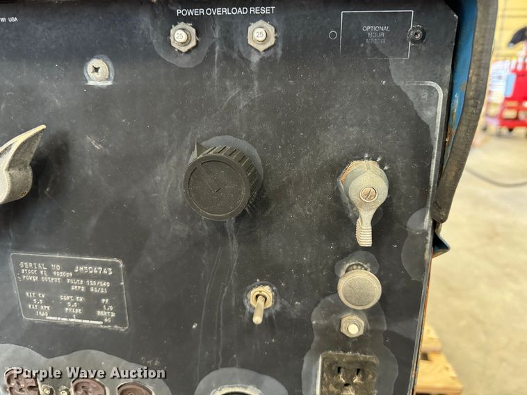 image for item GQ9221 Miller The Legend AEAD-200LE  welder/generator