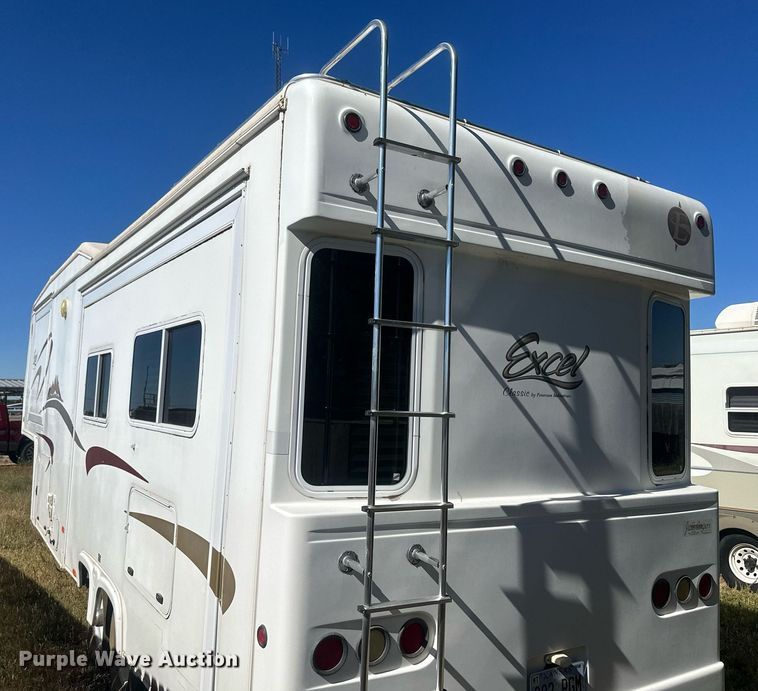 image for item IU9033 2007 Peterson Industries Excel  camper