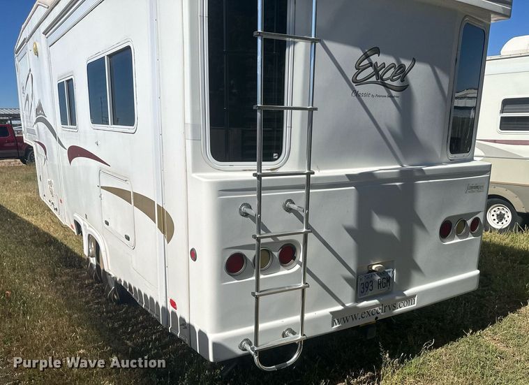 image for item IU9033 2007 Peterson Industries Excel  camper