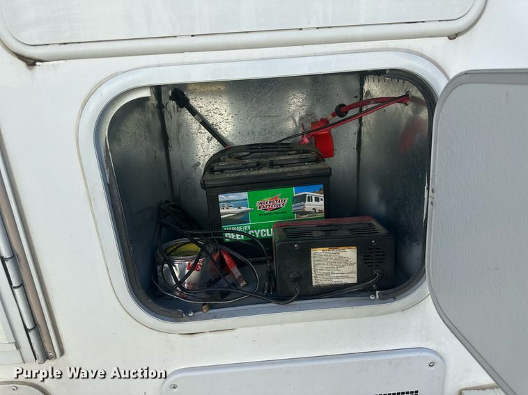 image for item IU9033 2007 Peterson Industries Excel  camper