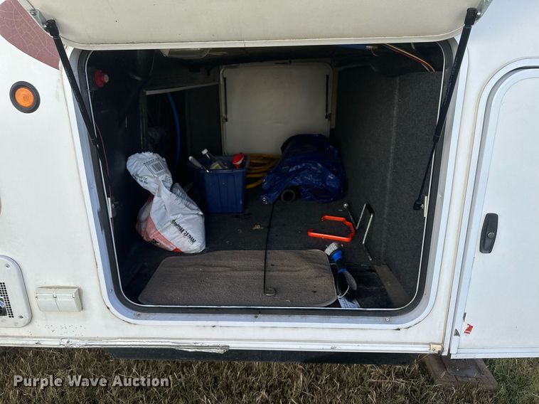 image for item IU9033 2007 Peterson Industries Excel  camper