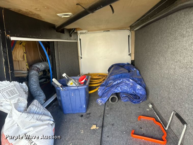 image for item IU9033 2007 Peterson Industries Excel  camper