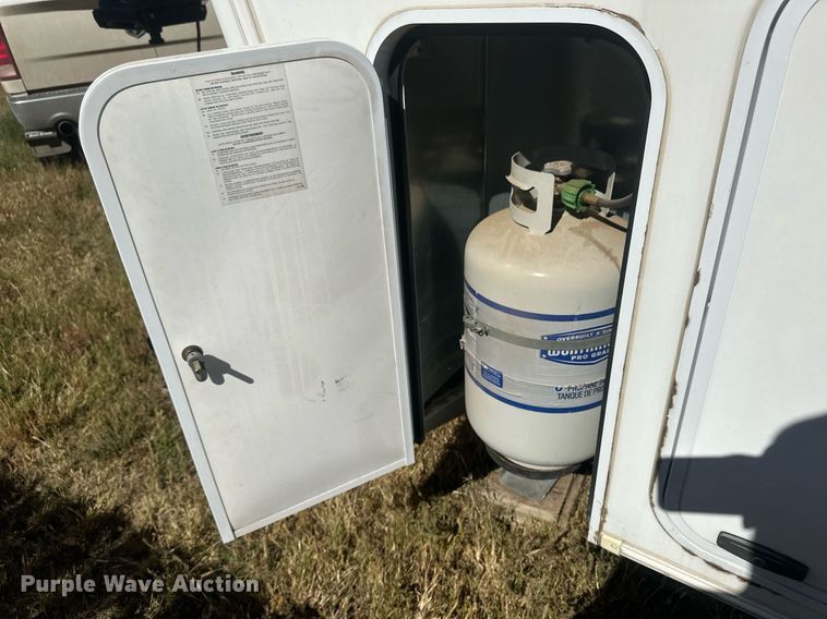 image for item IU9033 2007 Peterson Industries Excel  camper