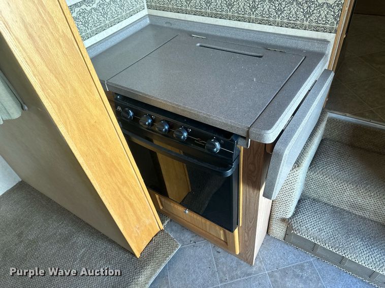 image for item IU9033 2007 Peterson Industries Excel  camper